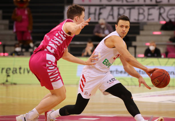 哪怕面对世 哪怕面对世