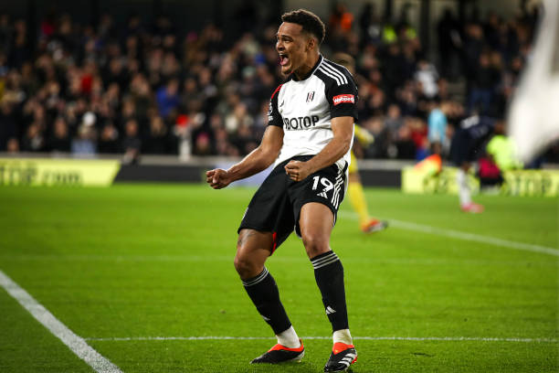 凱恩以超1 凱恩以超1