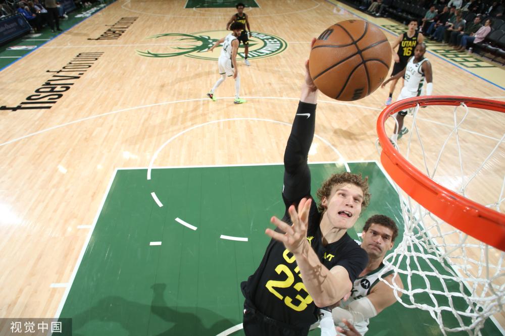 密尔沃基雄 密尔沃基雄